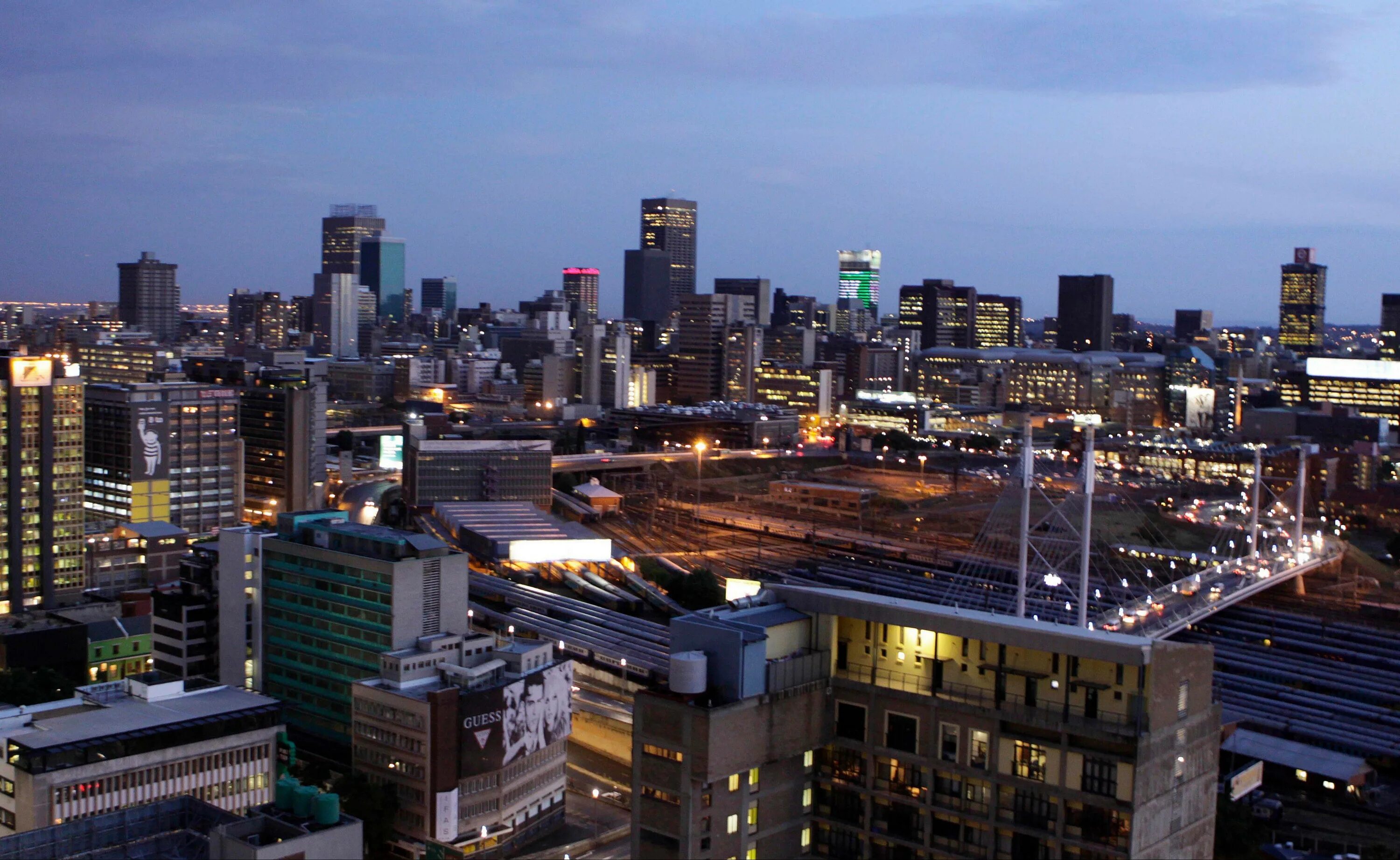 Юар столица йоханнесбург. Порт дурбан южная африка. Южно африканская республика йоханнесбург. Города юар по численности. Города юар по численности.