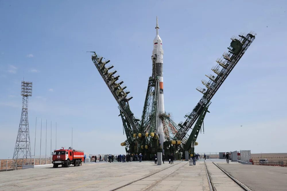 Союз-фг ракета-носитель. Ракетная промышленность сша. Ракетная промышленность сша. Авиаракетно-космическая промышленность. Космическая ракета.