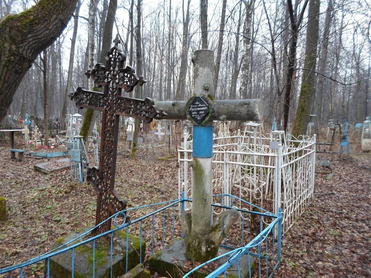 Кладбище чусовой. Северное кладбище пермь. Могилы 70х. Кладбище чусовой. Кладбище чусовой.