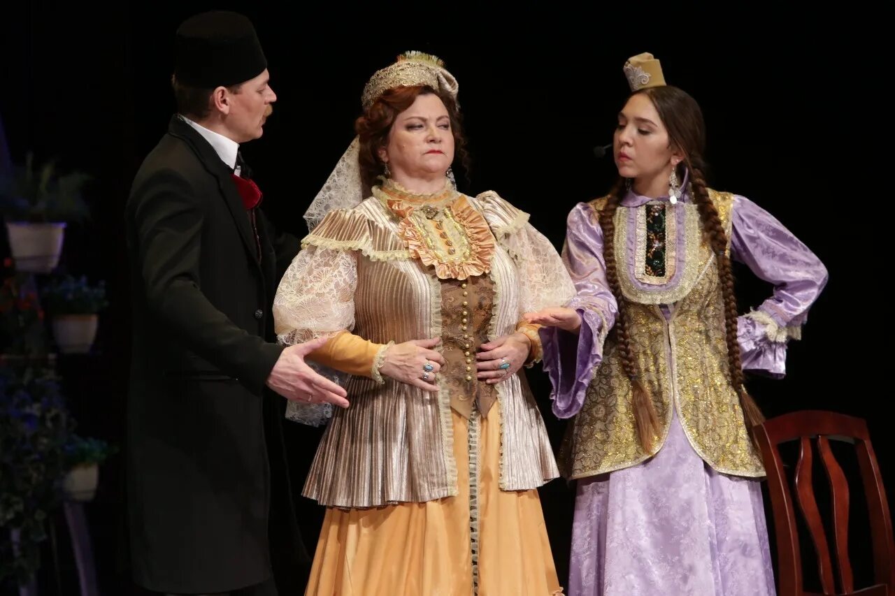 Нур репертуар уфа. Нур репертуар уфа. Татарский театр нур уфа. Репертуар татарского театра нур уфа. Татарская афиша уфа 2023.