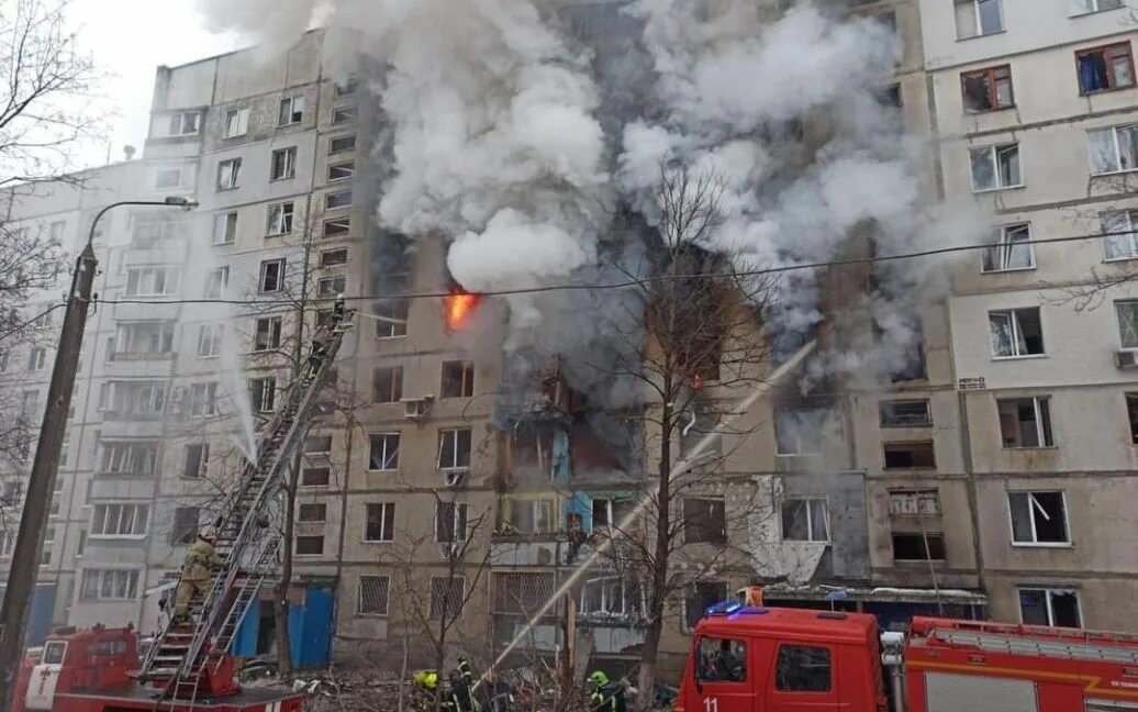 Дом в Харькове разбомбили. Дома в Харькове после обстрела. Обстановка в Одессе на сегодняшний день.