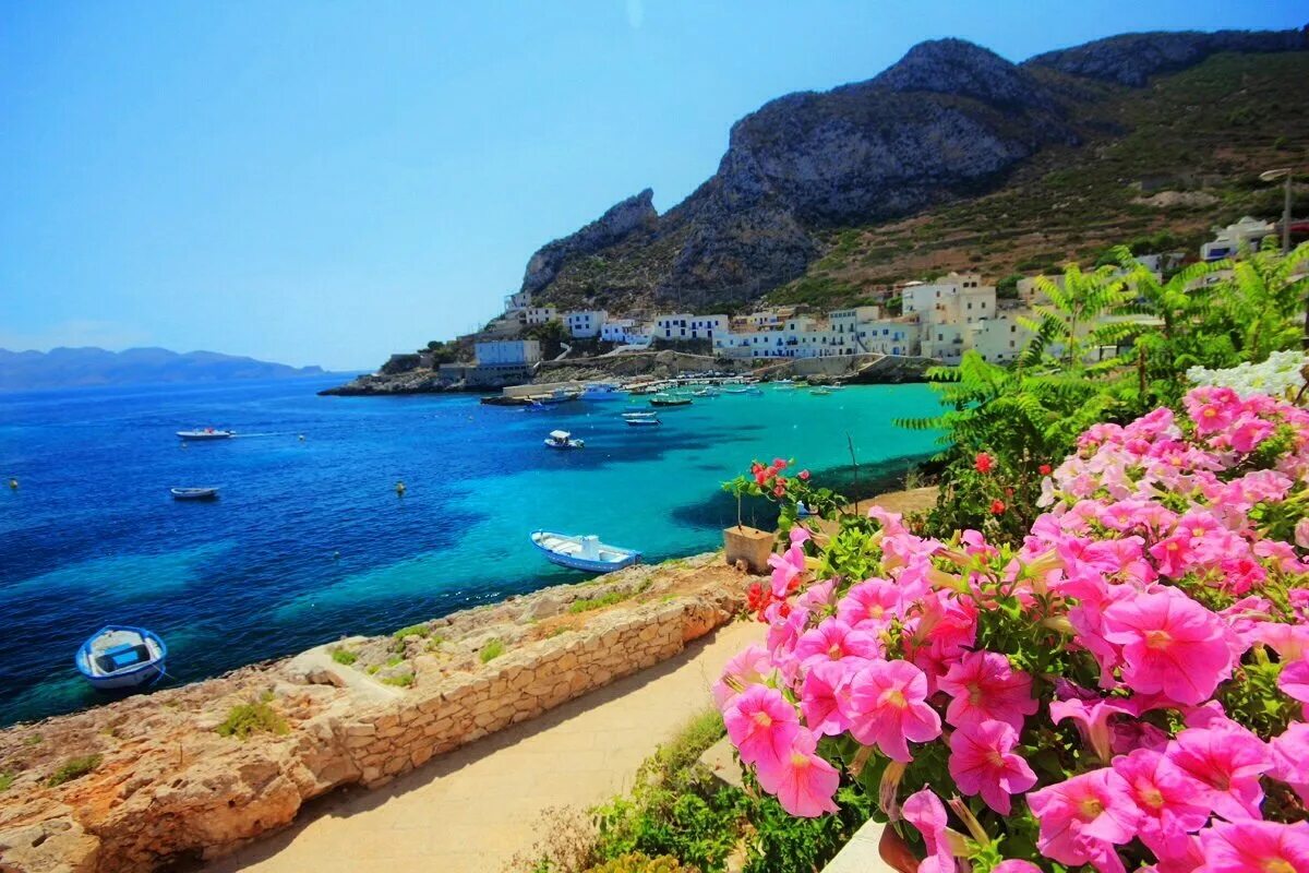 Остров Сицилия Таормина. Леванцо Сицилия. Эгадские острова Сицилия. Италия Сицилия море.