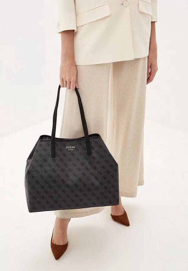 Guess комплект. Guess hwsg84 93180. hwsg7966180. hwsg9315780.