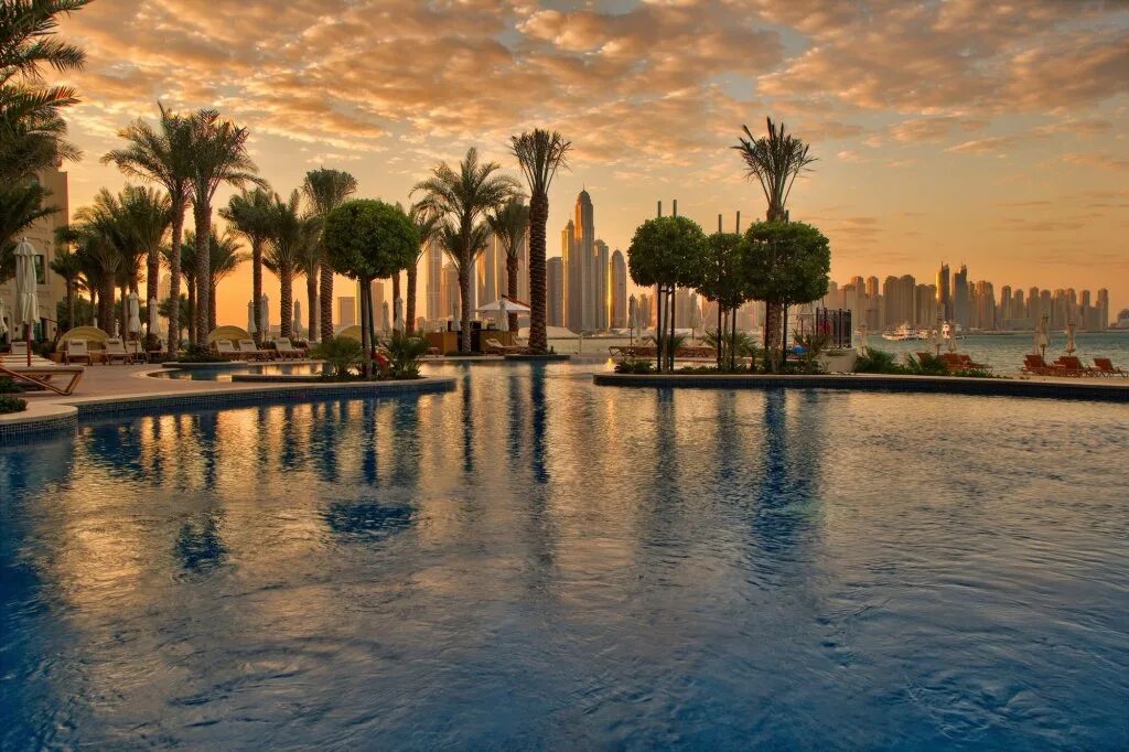 Пальма арабские эмираты фото. Fairmont the Palm Дубай. Fairmont the Palm 5* (Дубаи-Джумейра Палм). Набережная пальмы Джумейра Дубай. Fairmont the Palm 5 пляж.