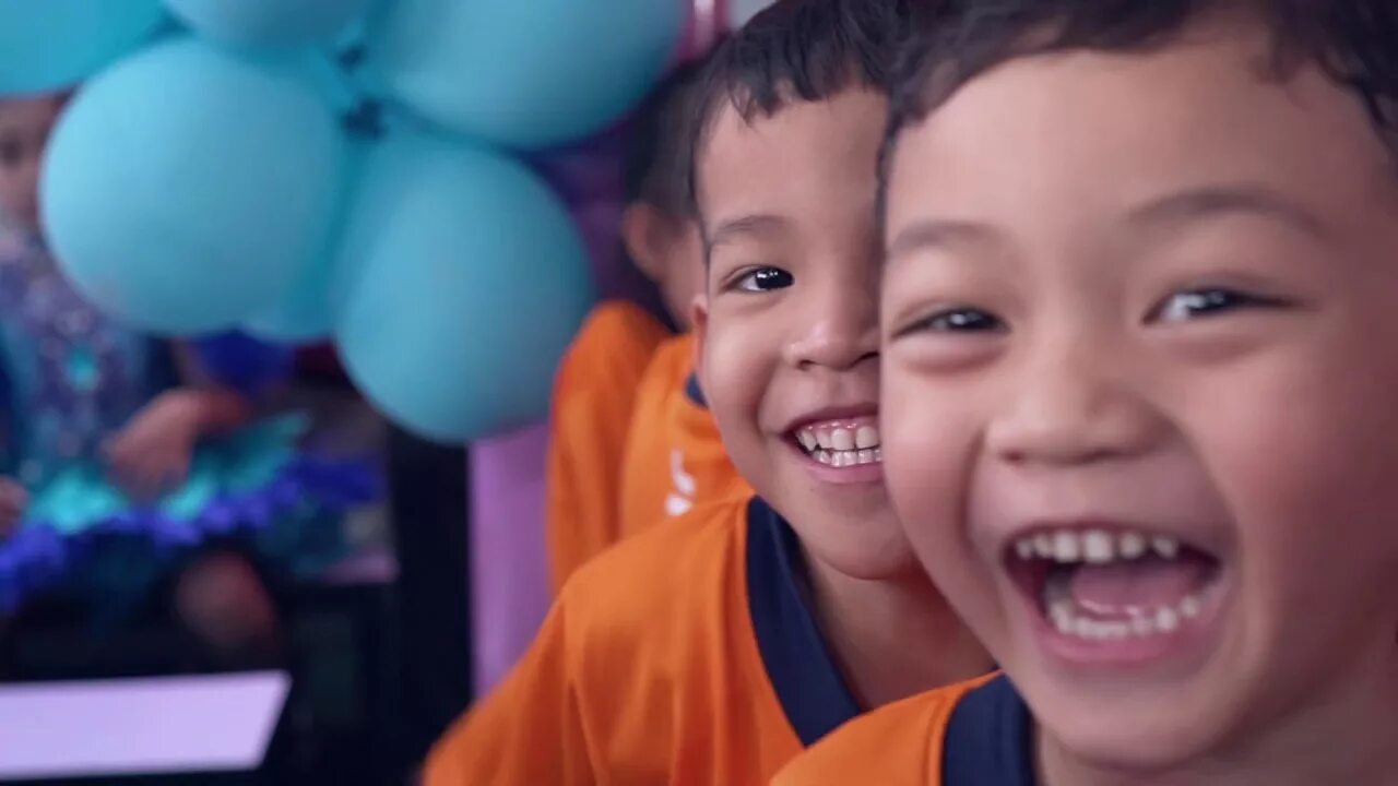 Бангкок для детей. Таиланд детский сад. Дети Таиланд спорт.