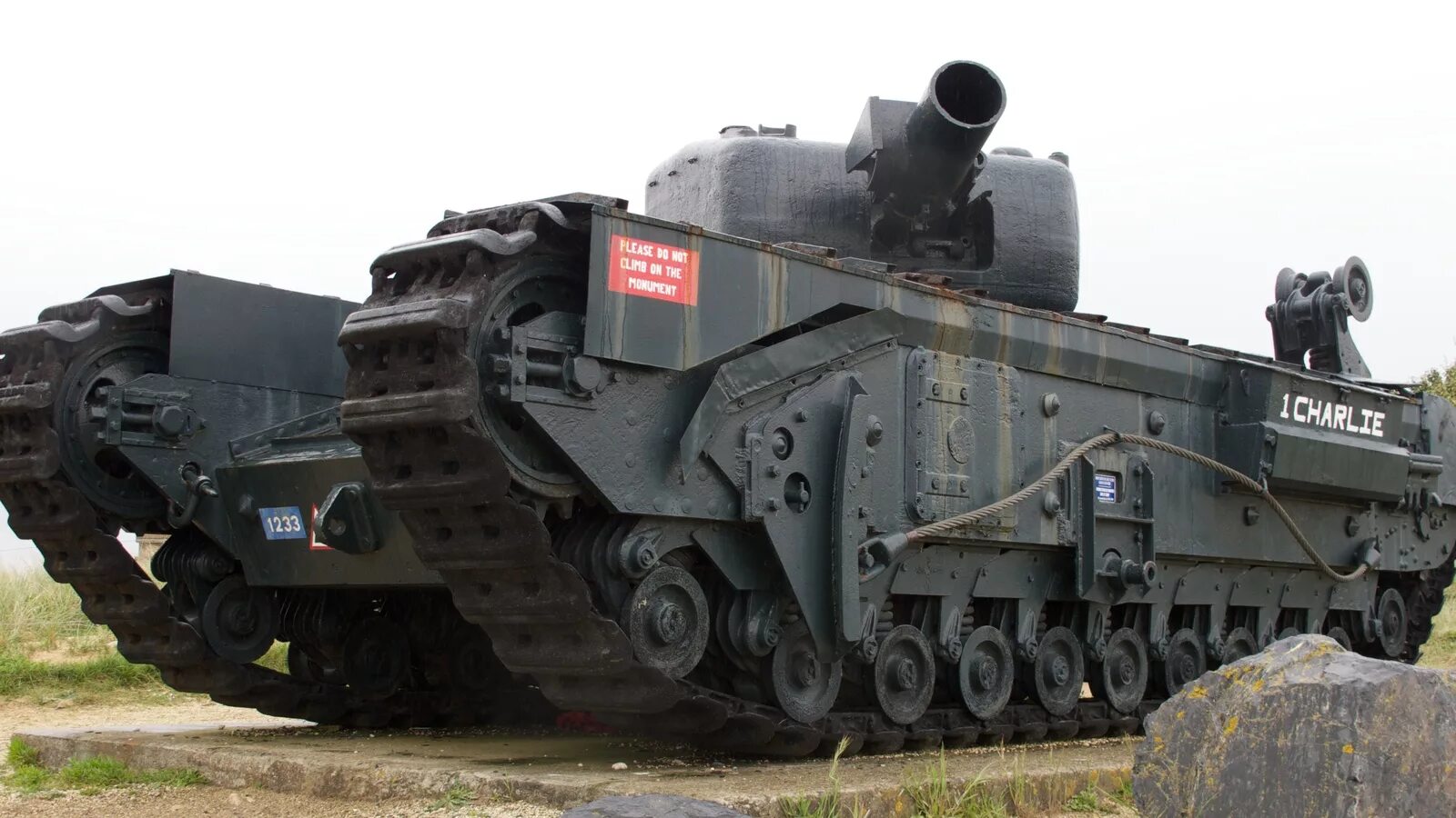 танк landkreuzer p 1000. какой самый тяжелый танк. T14 армата. самый большой в мире nfy. Mk 4 танк.