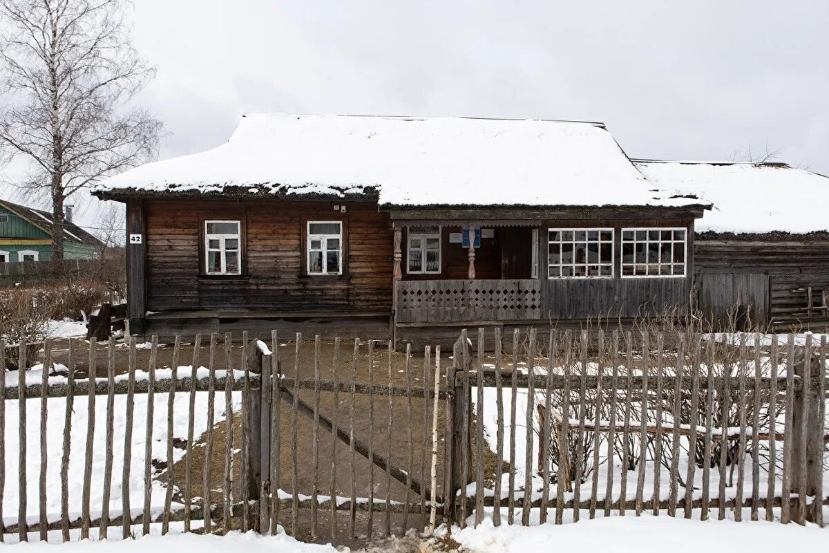 Где дом юрия гагарина. Дом Гагариных в Клушино. Гагарин дом в деревне Клушино музей. Дом ю Гагарина в селе Клушино.