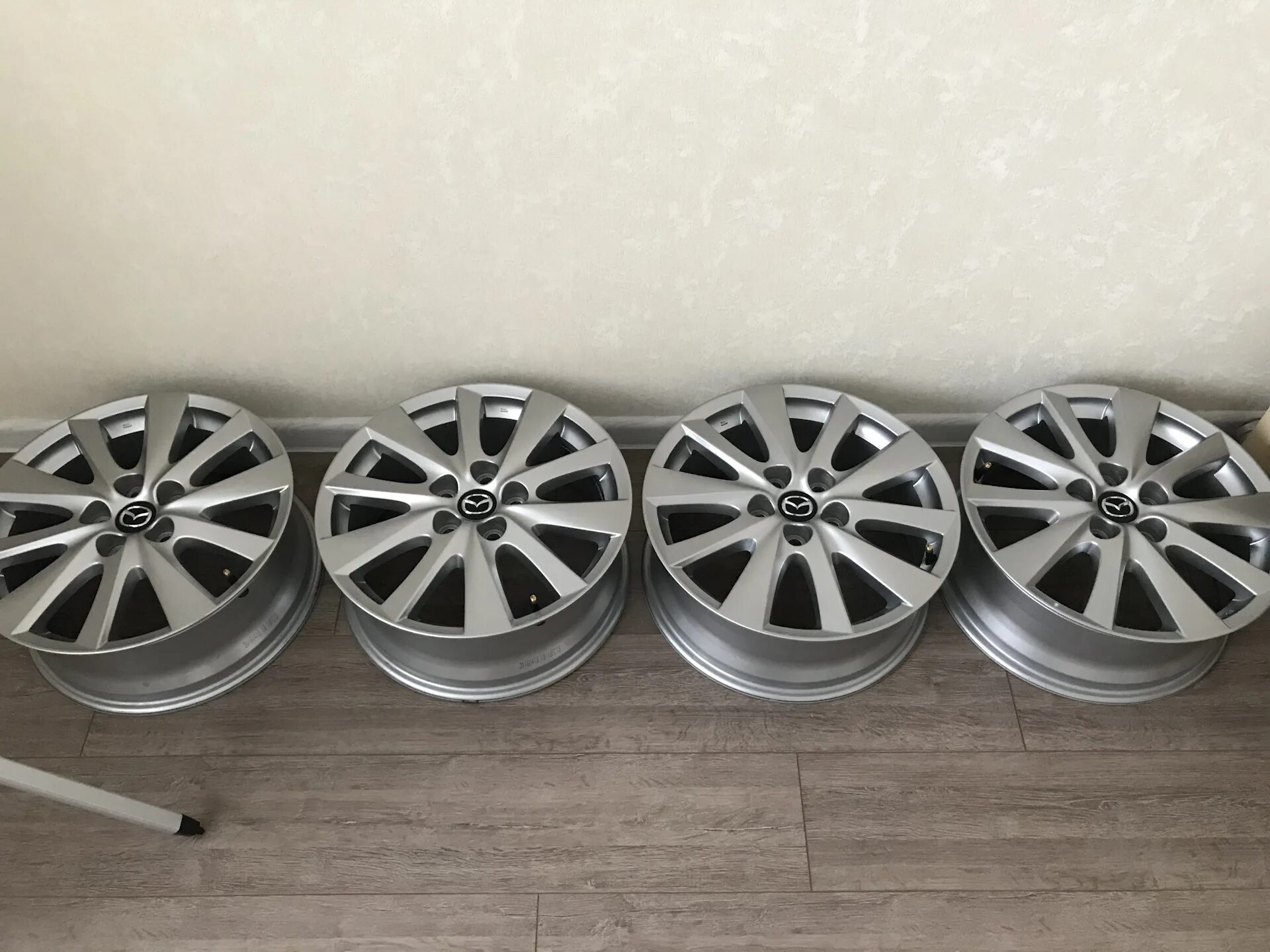 Slik r18 5x114. Диски 16 москва. Литые диски r17 aruls. Диски мазда 3 оригинал r17. Литые диски 4 100 слик.