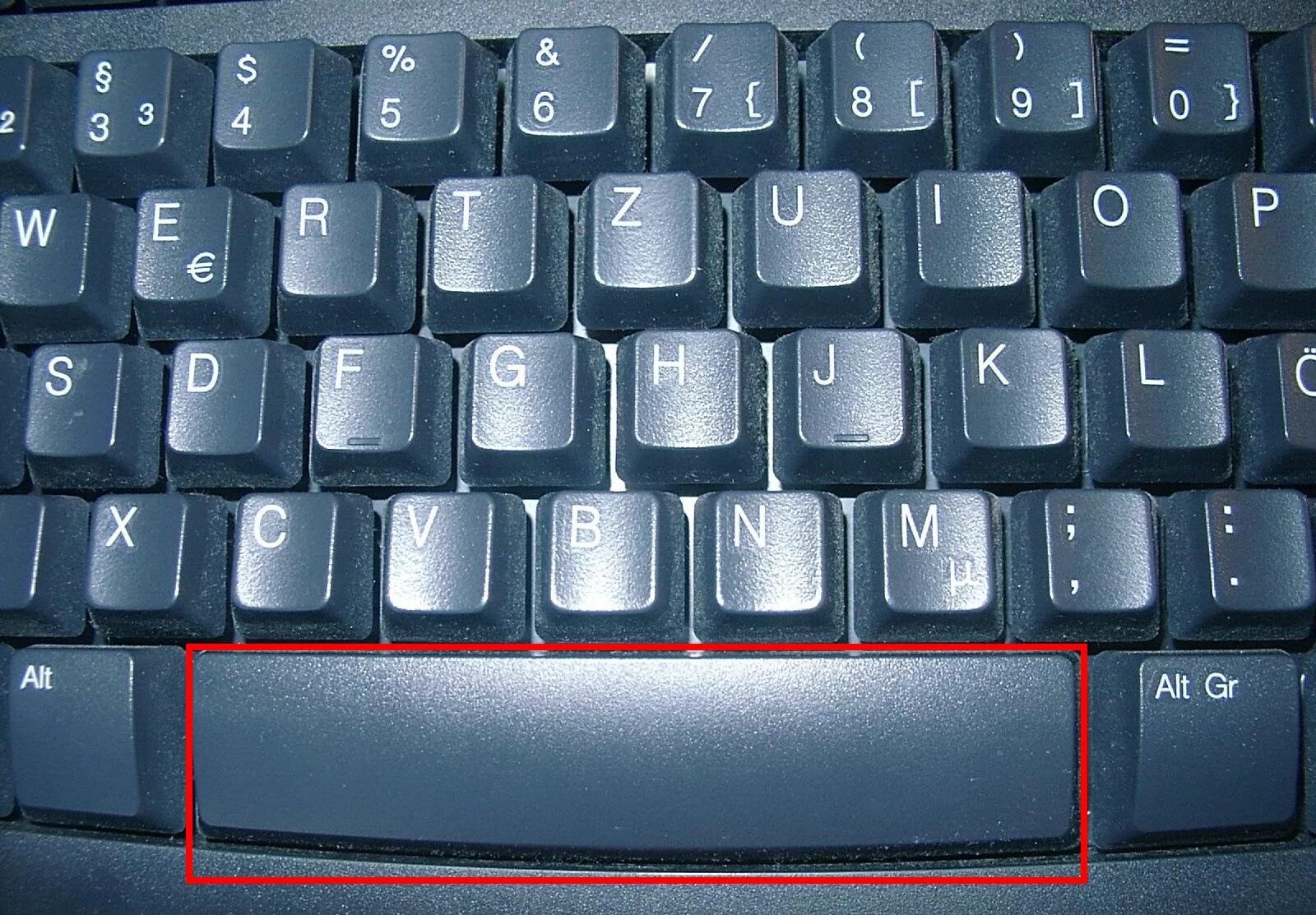 Кнопка space на компьютере. Пробел на клавиатуре. Пробел (клавиша). Кнопка пробел. Клавиша пробел на клавиатуре.
