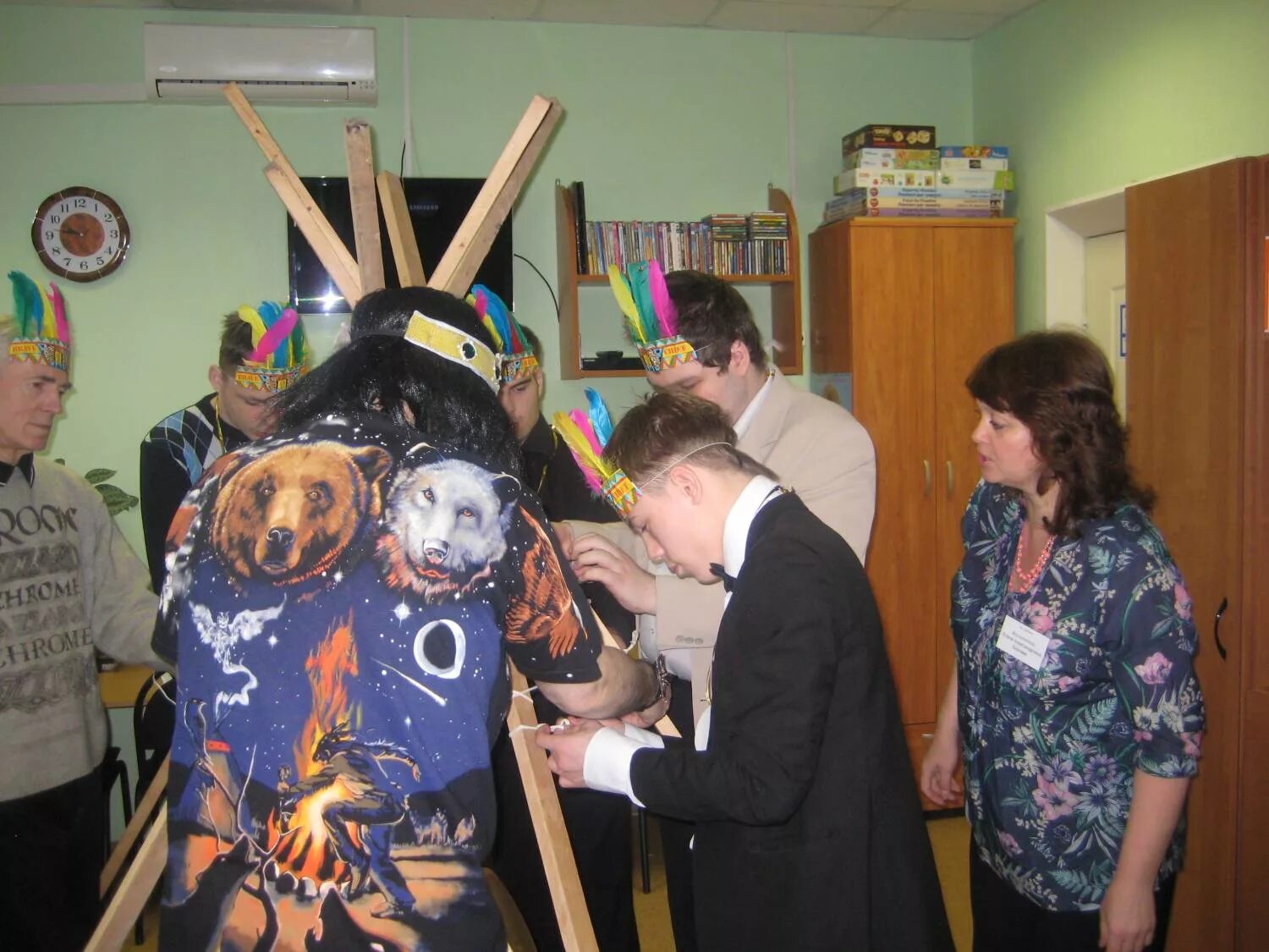 Женщина в интернате. Сайт дди 4. Дди 7. Сайт дди 4. Коломна интернат для умственно отсталых детей.