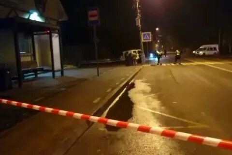 Стрельба возле