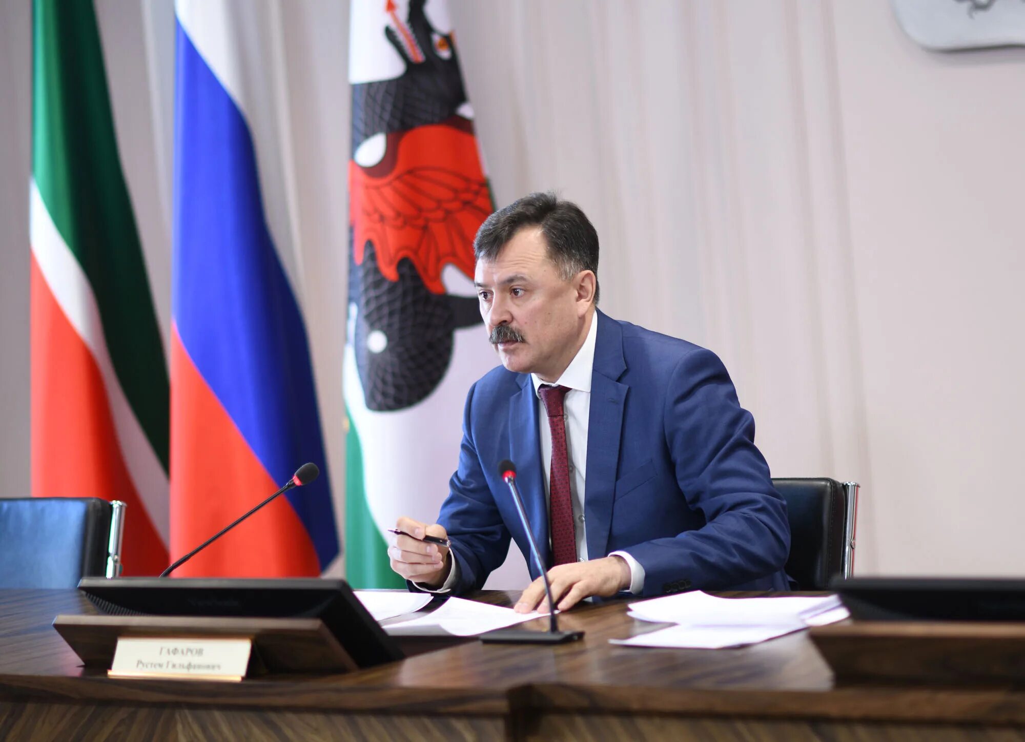 Гафаров исполком. Гафаров исполком казань. гафаров рустем гильфанович. гафаров рустем гильфанович казань. рустем халиков казань.