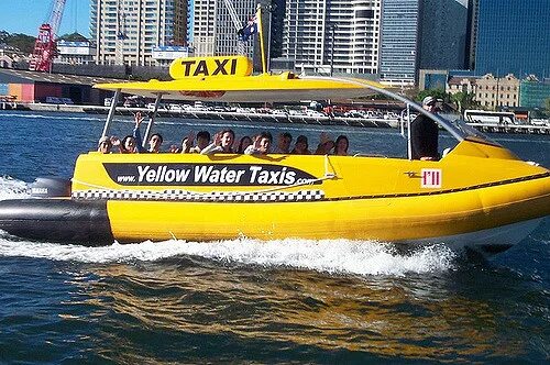 Водное такси москва. Водное такси. Такси на воде. Водное такси СПБ.