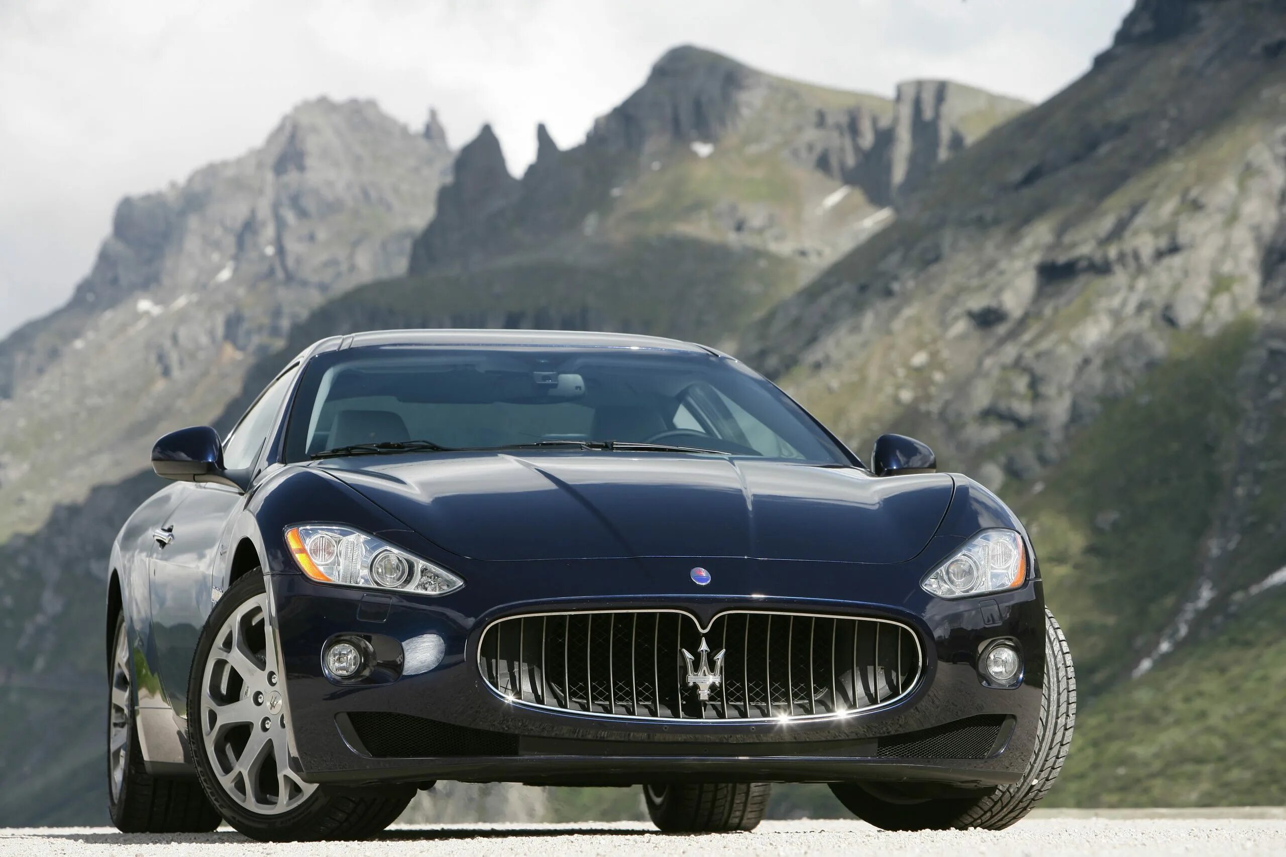 Мазерати Гран Туризмо 2008. Мазерати Гран Туризмо 2020. Maserati GRANTURISMO, 2007 год. Мазерати Гран Туризмо 2007.