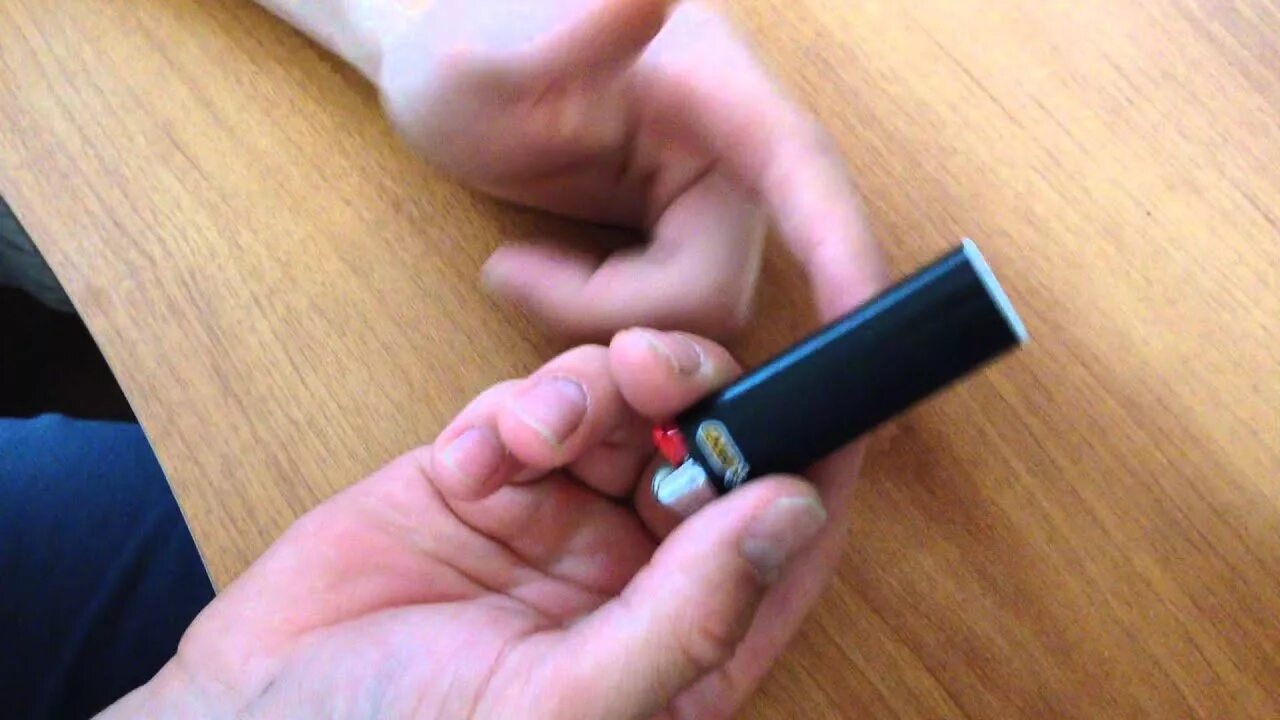 Ветровые зажигалки. Зажигалка grusaz 888 турбо 50шт. Зажигалка zippo газовая. Фокусы с зажигалкой обычной. Zippo windproof lighter.