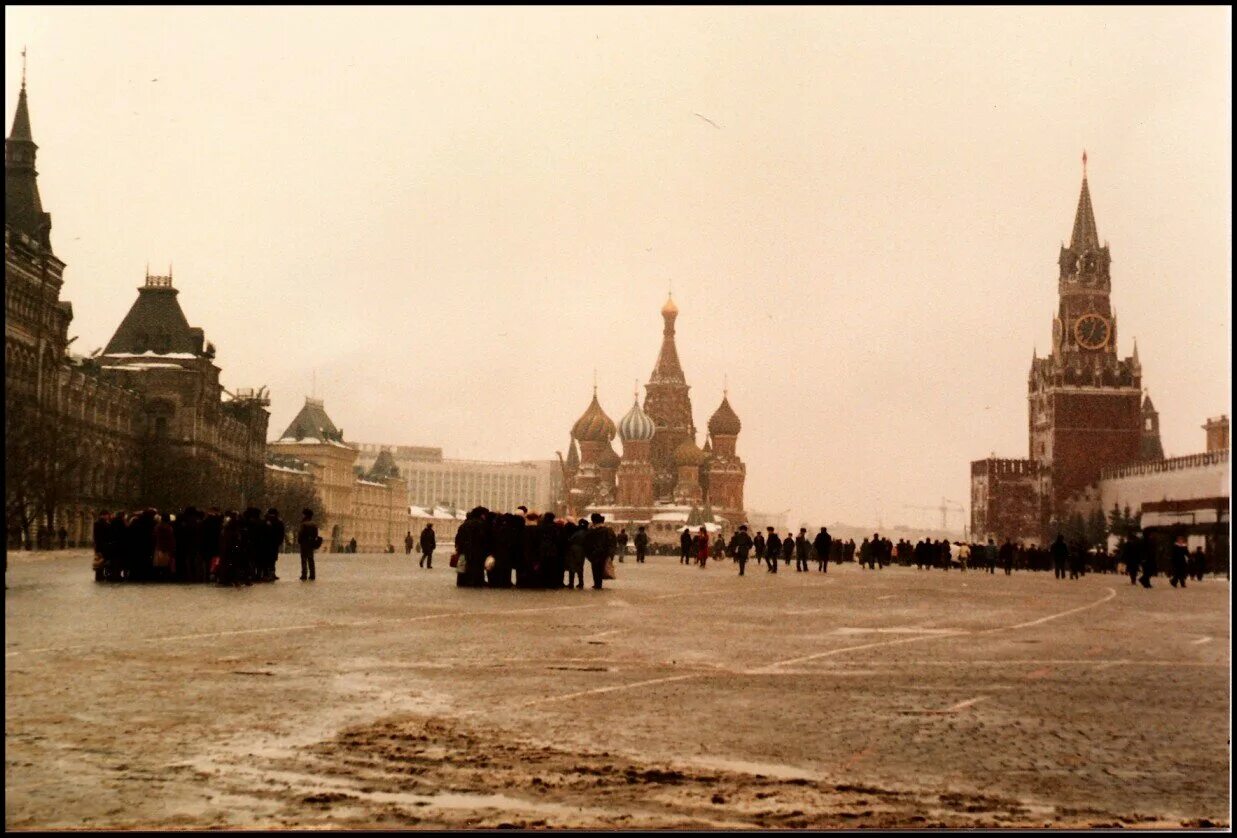 Москва на несколько дней. Москва 1988. москва 1985 год. красная площадь москва 1985. красная площадь 1988.