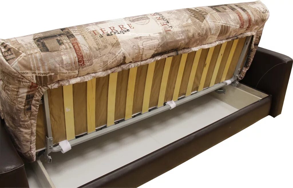 Кушетка спальное место. Диван на пульте управления. Диван матиас аккордеон. Диван natuzzi кожаный. Диван со съемным матрасом.