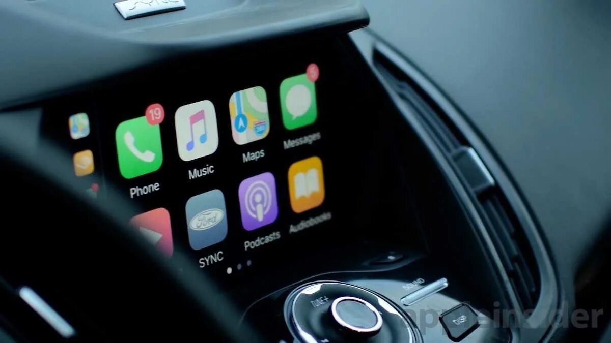 Приложение carplay для андроид. Apple carplay. carplay iphone. разъём apple carplay. apple carplay gls 63.