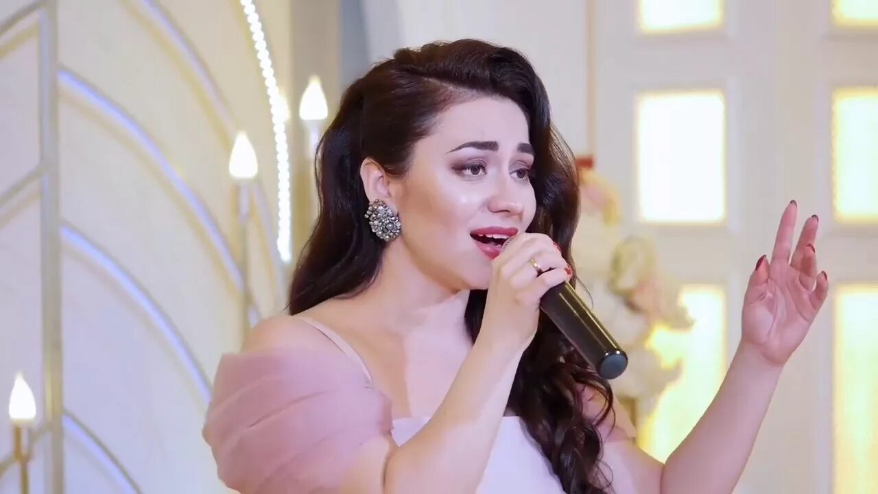 Гөлназ асаева фото. Татарские клипы 2010 года. Айсылу габдинова биография год рождения. Ильмира нагимова. Гузалия валиева.