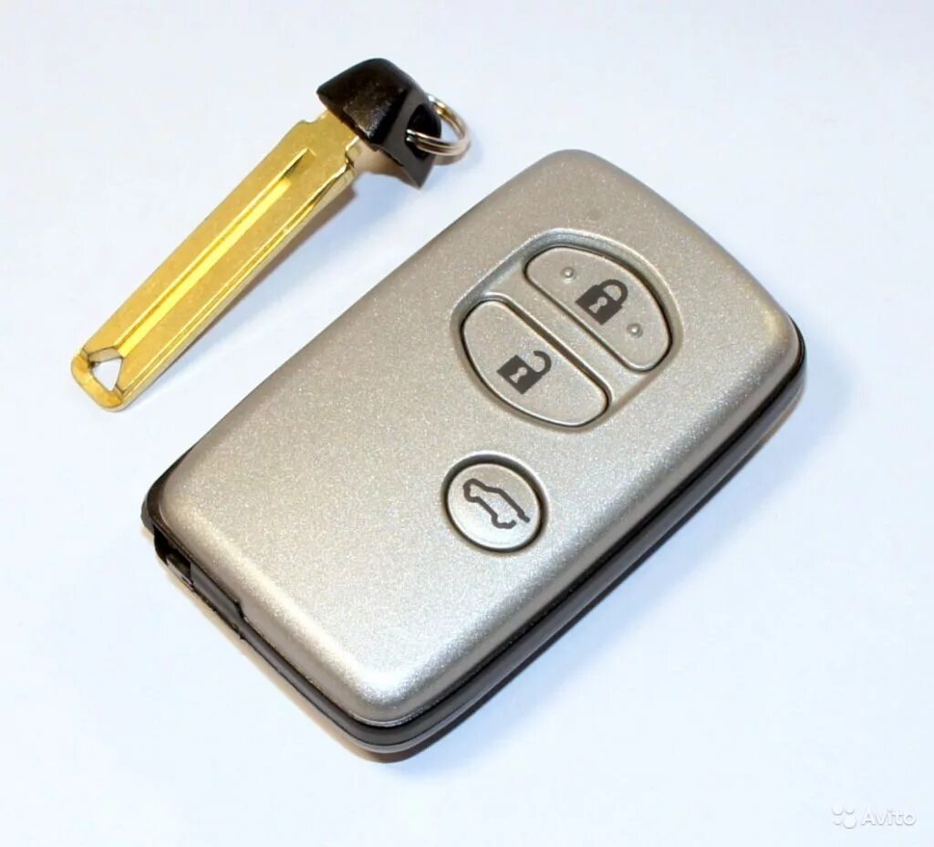 Ключ toyota land cruiser prado