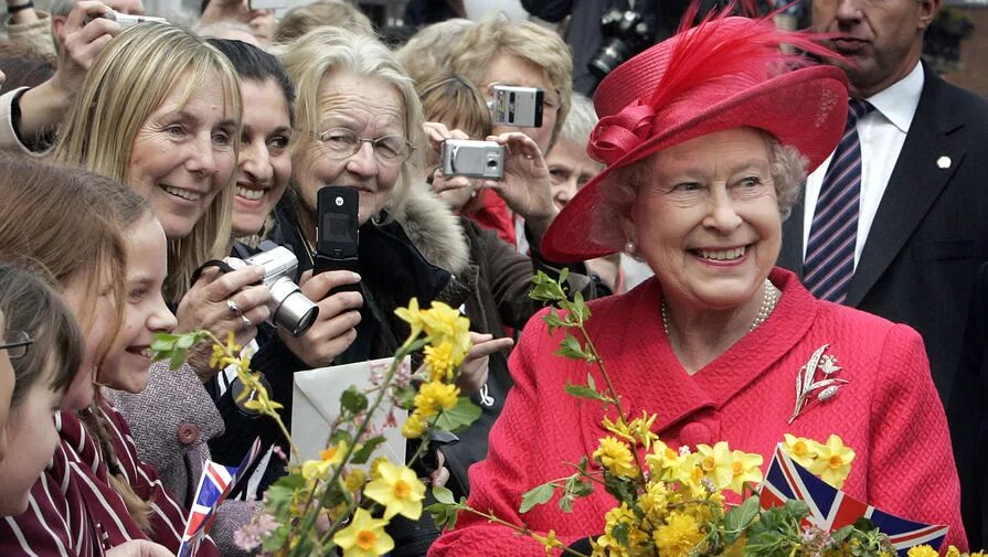 королева англии парад колор. 80-летие королевы елизаветы англия.