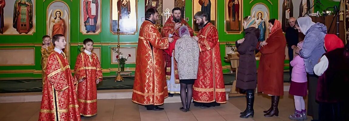 расписание в монастыре. даниловский храм в нахабино. данилов монастырь расписание богослужений на текущую. даниловский храм расписание. георгиевский храм нахабино расписание.