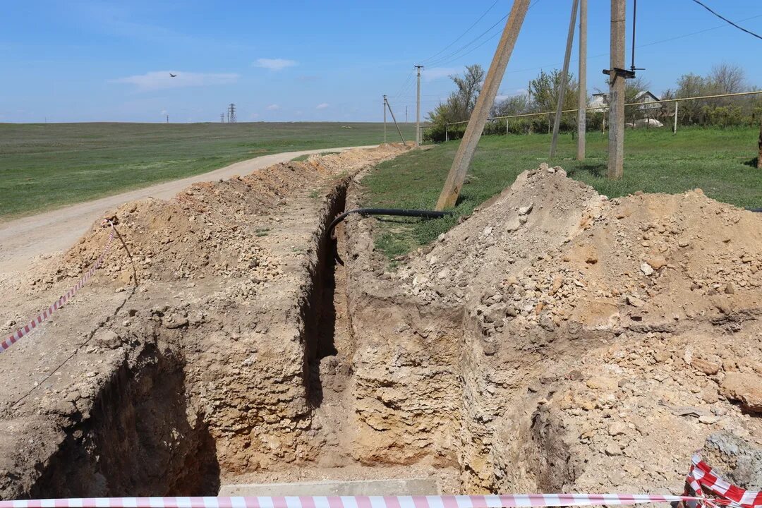 Листовое Сакский район. Журавли Сакский район. Сакский водопровод. Реконструкция водопровода Крыма.