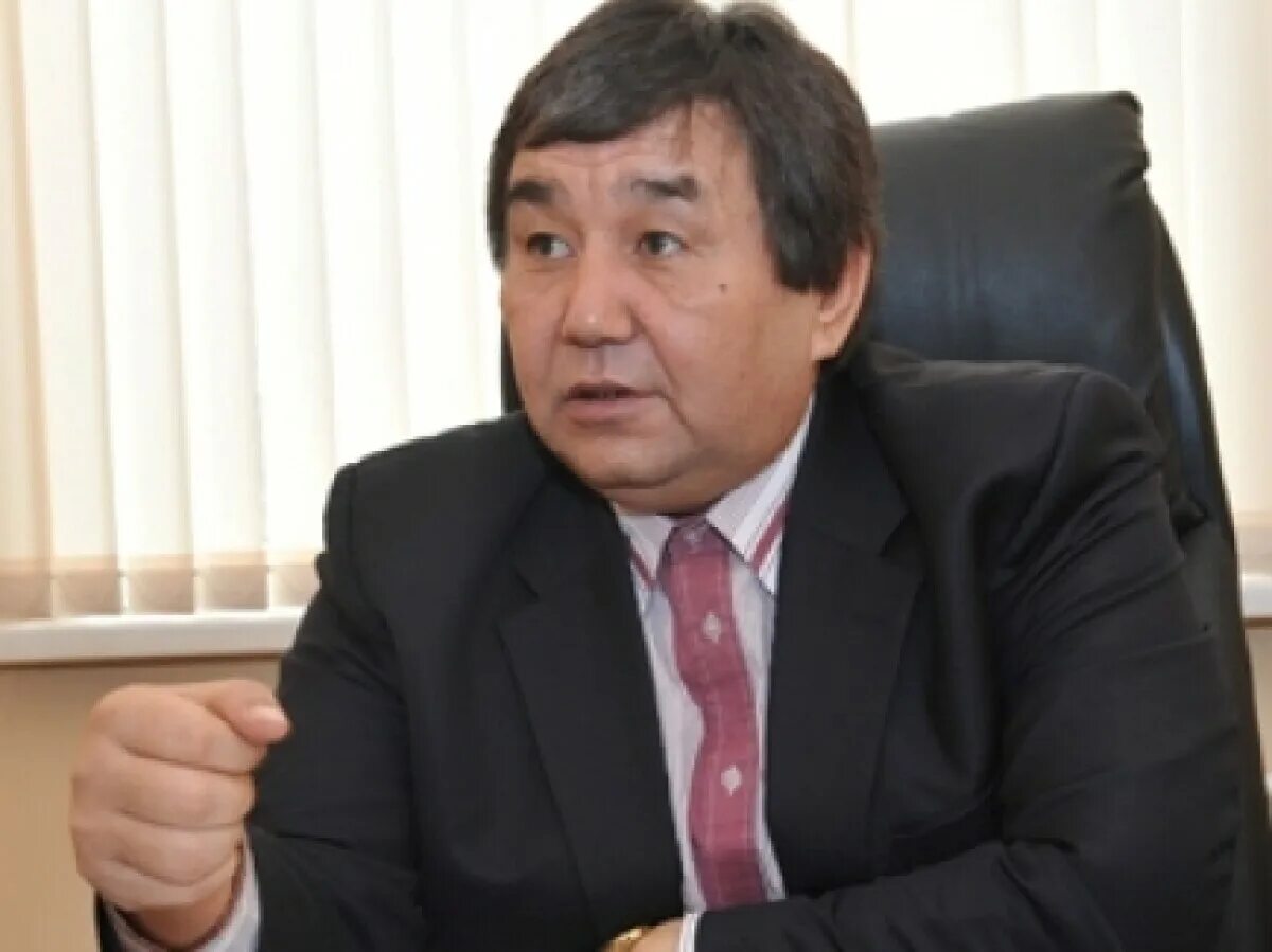 Барлыбай сағатбек әбілұлы. Барлыбаев урал адигамович. Толекеев галым. Дәрия жүсіп фото и биография. Депутат барлыбаев.