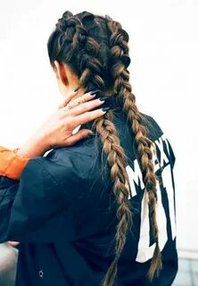 Заплести косички по бокам