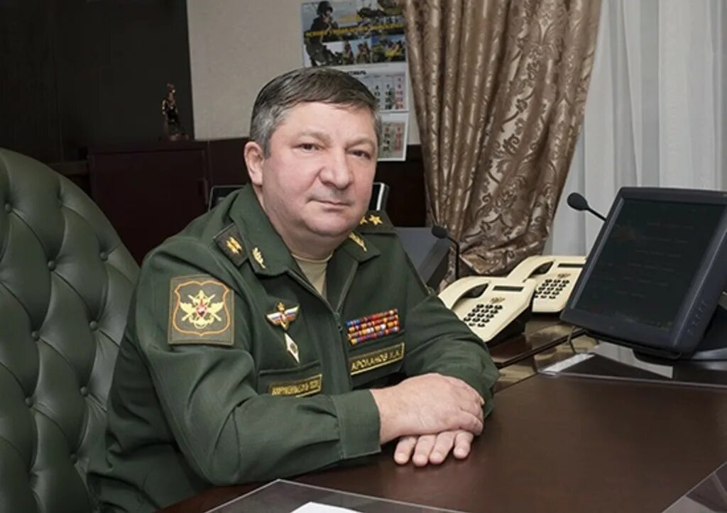 Начальнику пресс-службы ВВО Александру Гордееву дали полковника - МК Хабаровск