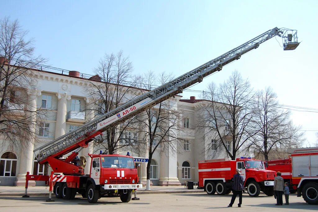 Акп-30 краз. Ал-50 камаз-65115. Акп-32 камаз-43118. Магирус пожарная машина. Ал-30 камаз-43502.