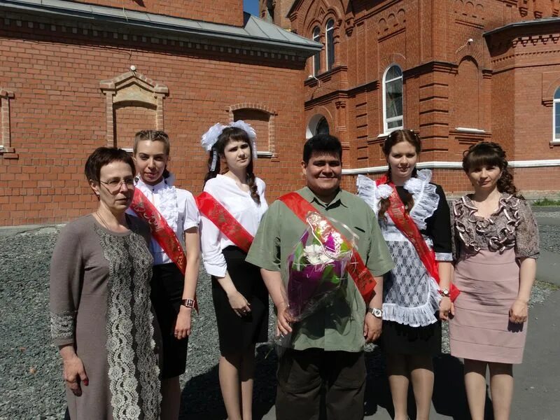 гимназия бисертская 10а. гимназия во имя святых царственных страстотерпцев. гимназия бисертская 10а. гимназия во имя святых царственных. гимназия во имя святых царственных.