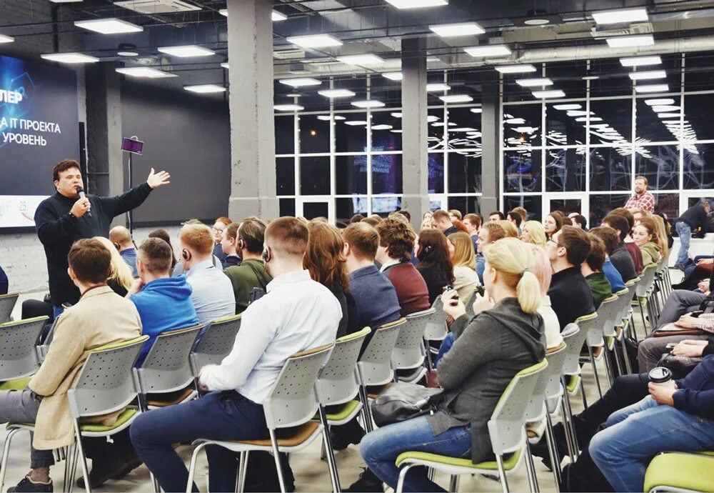 силиконовая долина 4 сезон. программисты в китае. кремниевая долина стартапы. кадр сериал кремниевая долина. кремниевая долина стартапы.