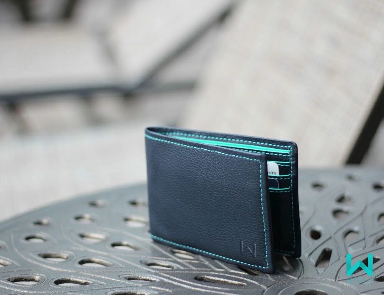 Smart view wallet case