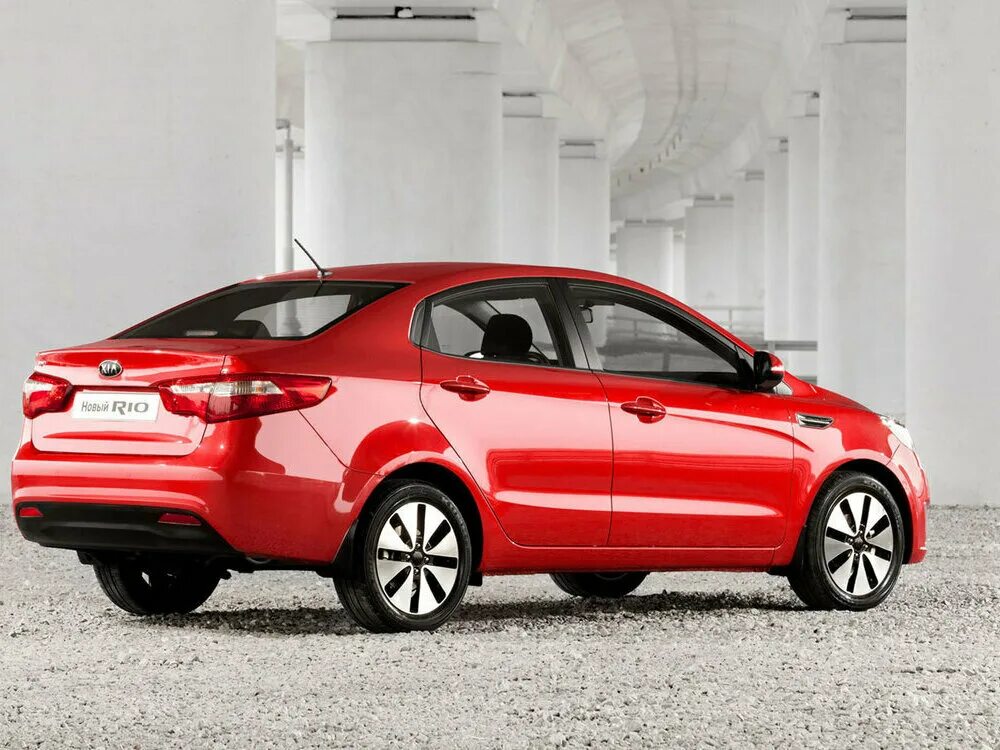 Киа рио 3 купить екатеринбург. Kia Rio 2017 седан. Kia Rio седан III 2015. Kia Rio III седан 2013. Kia Rio 2015.