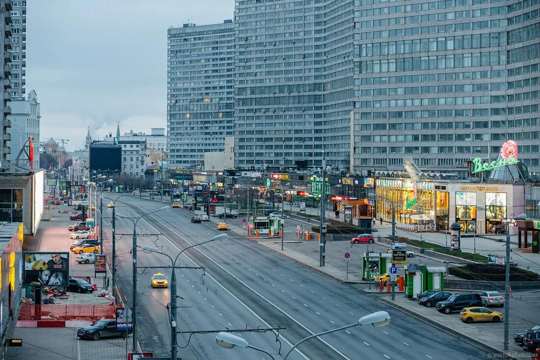 Ново арбатский. Улица новый Арбат. Новый Арбат Москва. Новоарбатский проспект Москва. Арбатская улица новый Арбат.