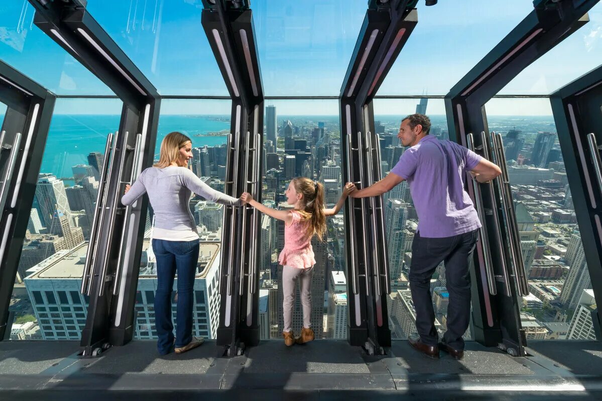 City go life. Смотровая 360 в Чикаго. 360 Chicago observation Deck. Экскурсия на автобусе Чикаго. Смотровая площадка заповедник.