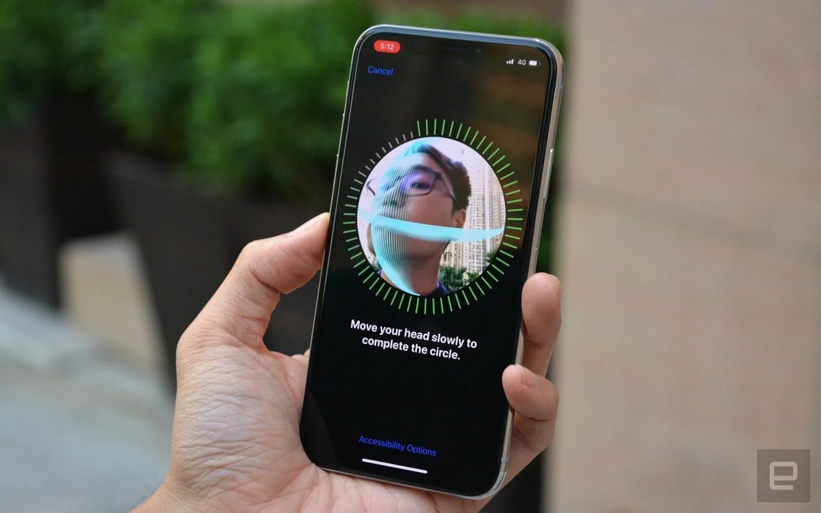 Face ID айфон 12. Смартфон лицо. Распознавание лиц. Система распознавания лиц. Айфон 10 фейс айди