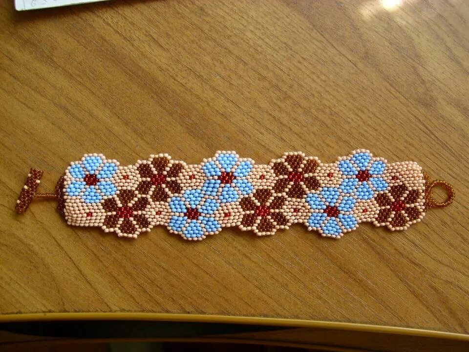 Плетение бисером пейот. Схемы жгутов из бисера мозаичное плетение. Браслет пейот из бисера. Узоры для браслетов из бисера мозаичное плетение схемы. Браслет из бисера мозаичное плетение.