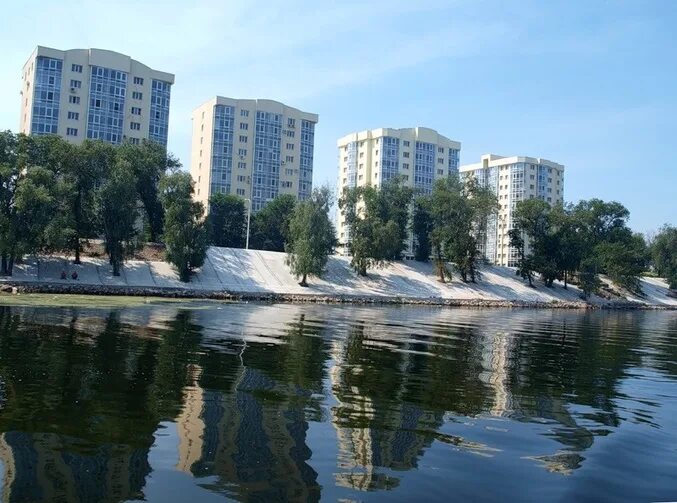 Купить квартиру с большими окнами в Энгельсе. Найдено 4 объявления.