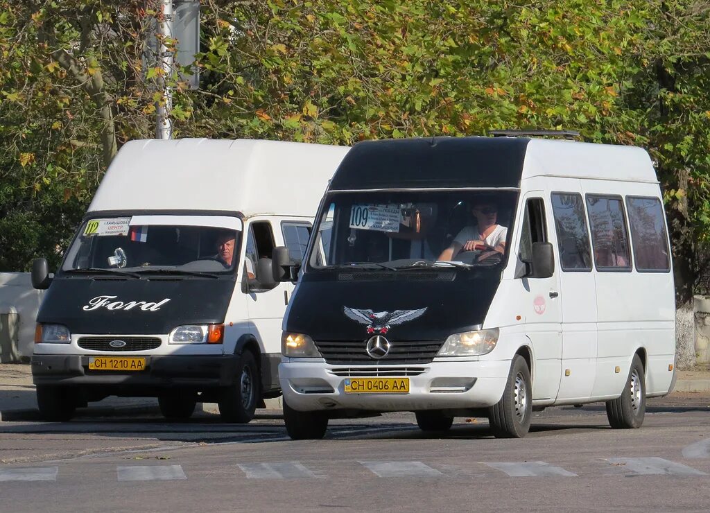 Mercedes Benz Sprinter Sevastopol a331at92. Севастополь микроавтобус. Мерседес в Севастополе. Микроавтобус Севастополь Луганск. 49 автобус севастополь