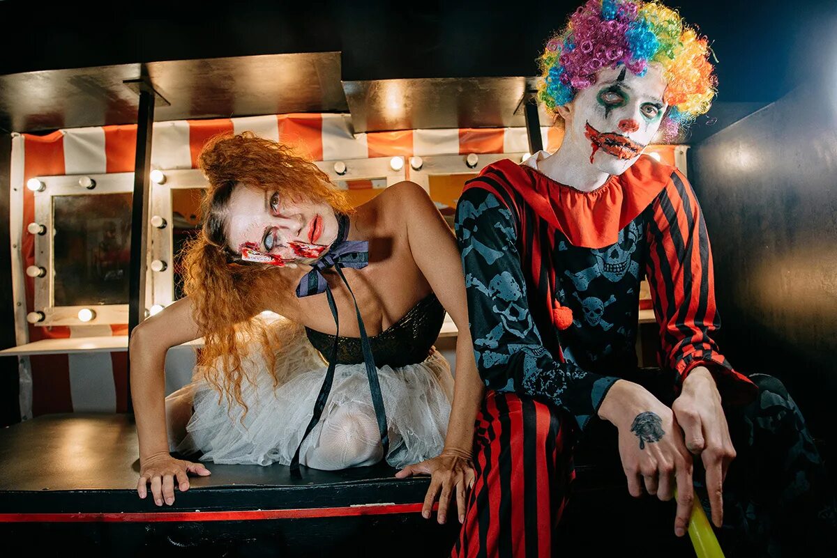 Цирк дю сатан квест спб. Цирк дю сатан квест спб. Квест дю сатан владивосток. Квесты владивосток цирк дю сатан. Цирк дю сатан.