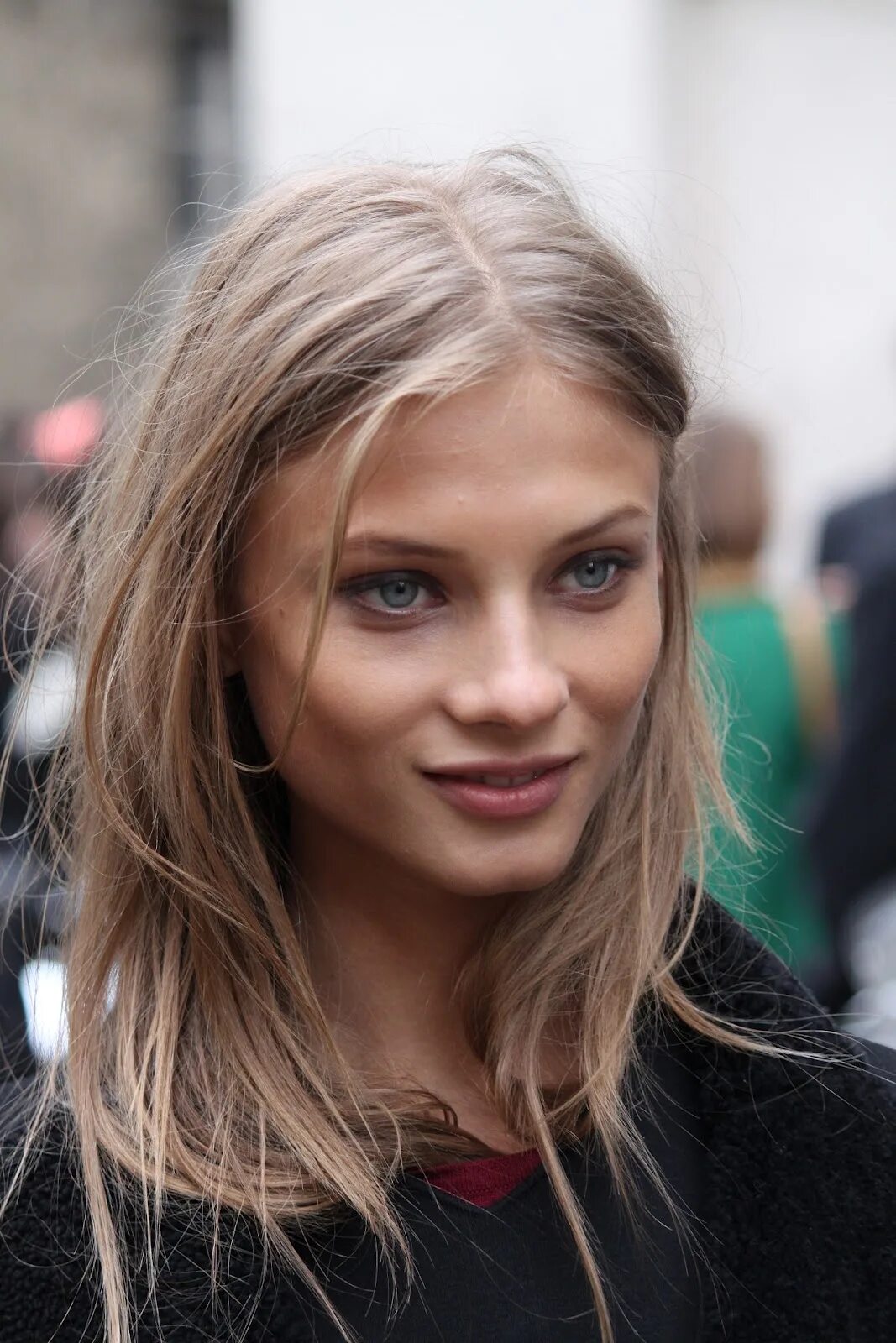 Бледно русый цвет. Anna selezneva isabel marant. свнтлорусый цвет волос. светло русые волосы. светло русый цвет воло.