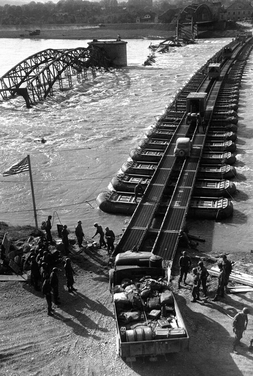 Операция маркет гарден. Мост про войну. Партизаны 1944. Битва за мост ремаген. Т 34 85 калининградская область.