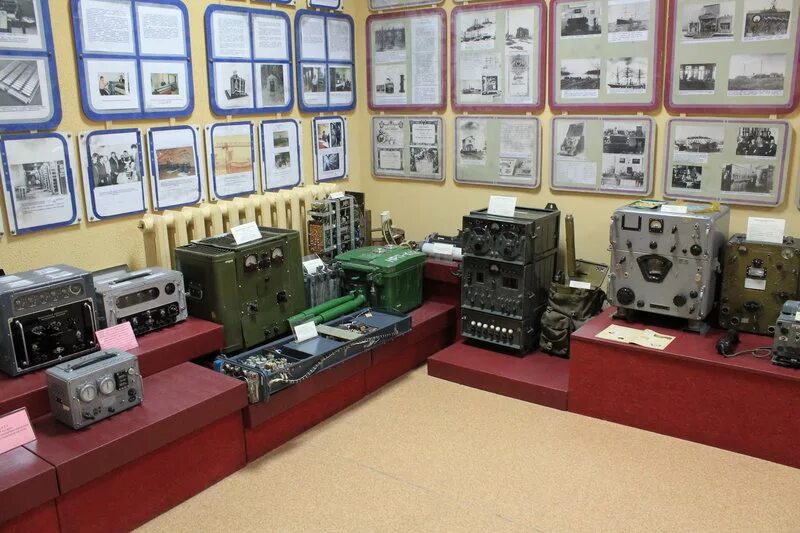 музей радиоаппаратуры в барнауле. радиотехника 20 века виртуальный музей. музей радиотехника 20 века. музей радиотехники. музей радиотехника 20.