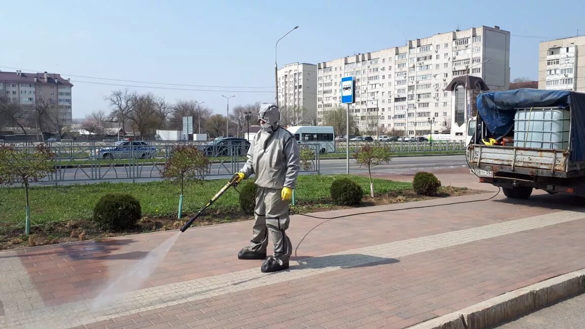 Невинномысск благоустройство города. Пылесос для уборки дорог и тротуаров. Невинномысск сейчас. Невинномысск фото. Невинномысске на 2 недели