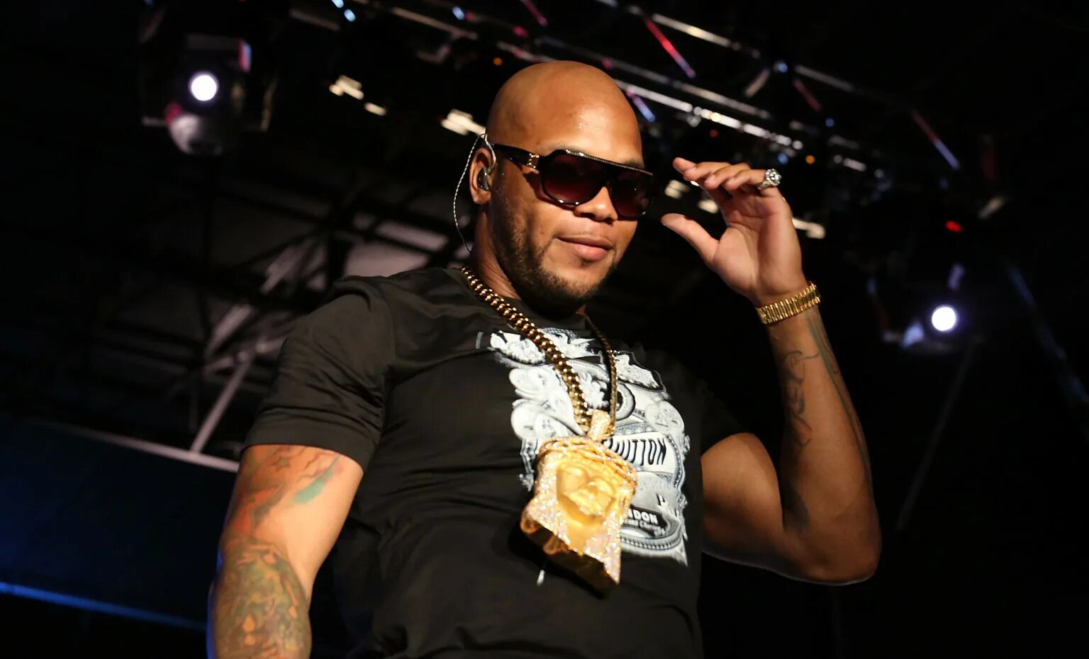 Слушать песню flo rida. Flo Rida группа. Flo Rida 2023. Райда рэпер. Фло.