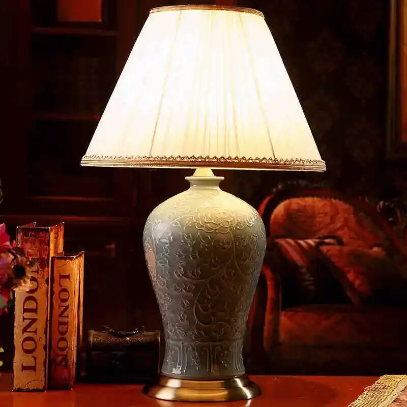 Jingdezhen керамические прикроватные лампы. Настольная лампа Rosaleen Table Lamp. Настольная лампа Table Lamp Noble eitholtz. Лампа надкроватная Винтаж. Интерьерные настольные лампы