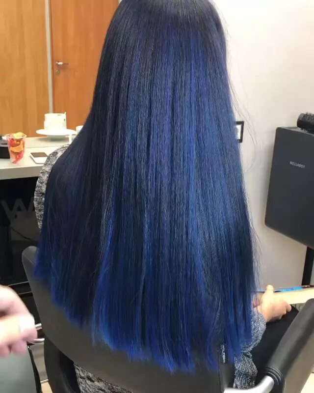 Сине черная краска для волос. Тоника Миднайт Блю. Тоника 3.1 Midnight Blue. Темно синие волосы. Синие волосы темные.