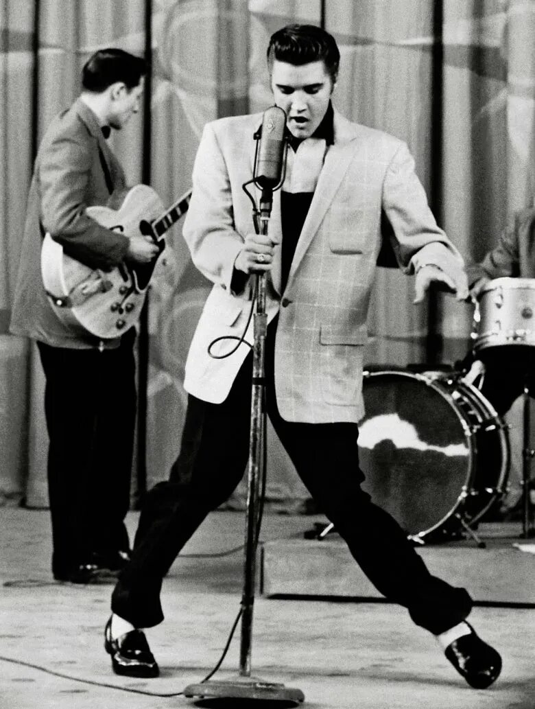 Рокенрол лучшее. Элвис Пресли. Elvis Presley 1956. Элвис Пресли 1950. Элвис Пресли 50-е.